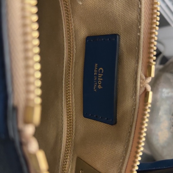 Chloe bag 100%authentic with card & dust bag.like brand new with shoulder strap - Picture 4 of 8